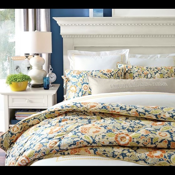 Pottery Barn Maggie Floral Batted Side Tie Standard Shams - Set of two - Picture 14 of 16